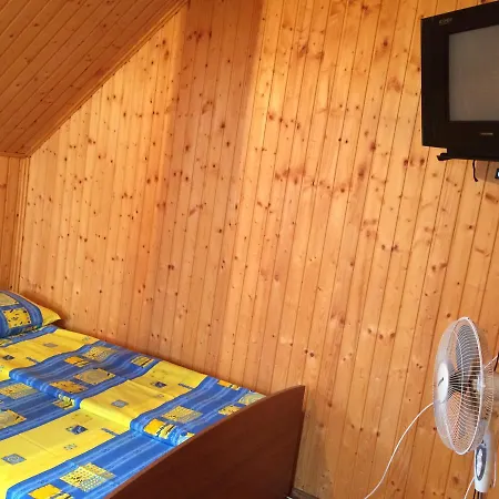 Хостел Vidpochinok V Солотвино